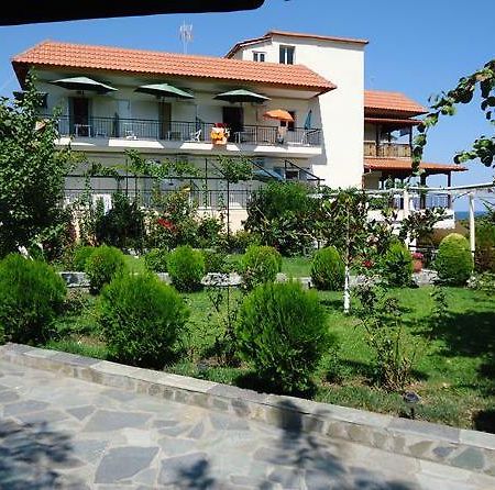 Harilaos Beach Plaka Litochorou Exteriör bild